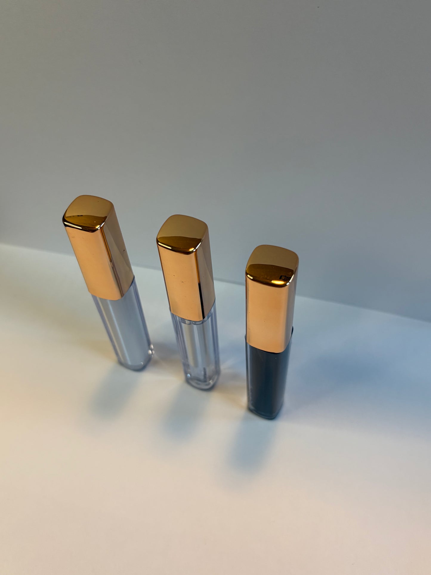 Luxury Liquid Brush-On Lash Adhesive