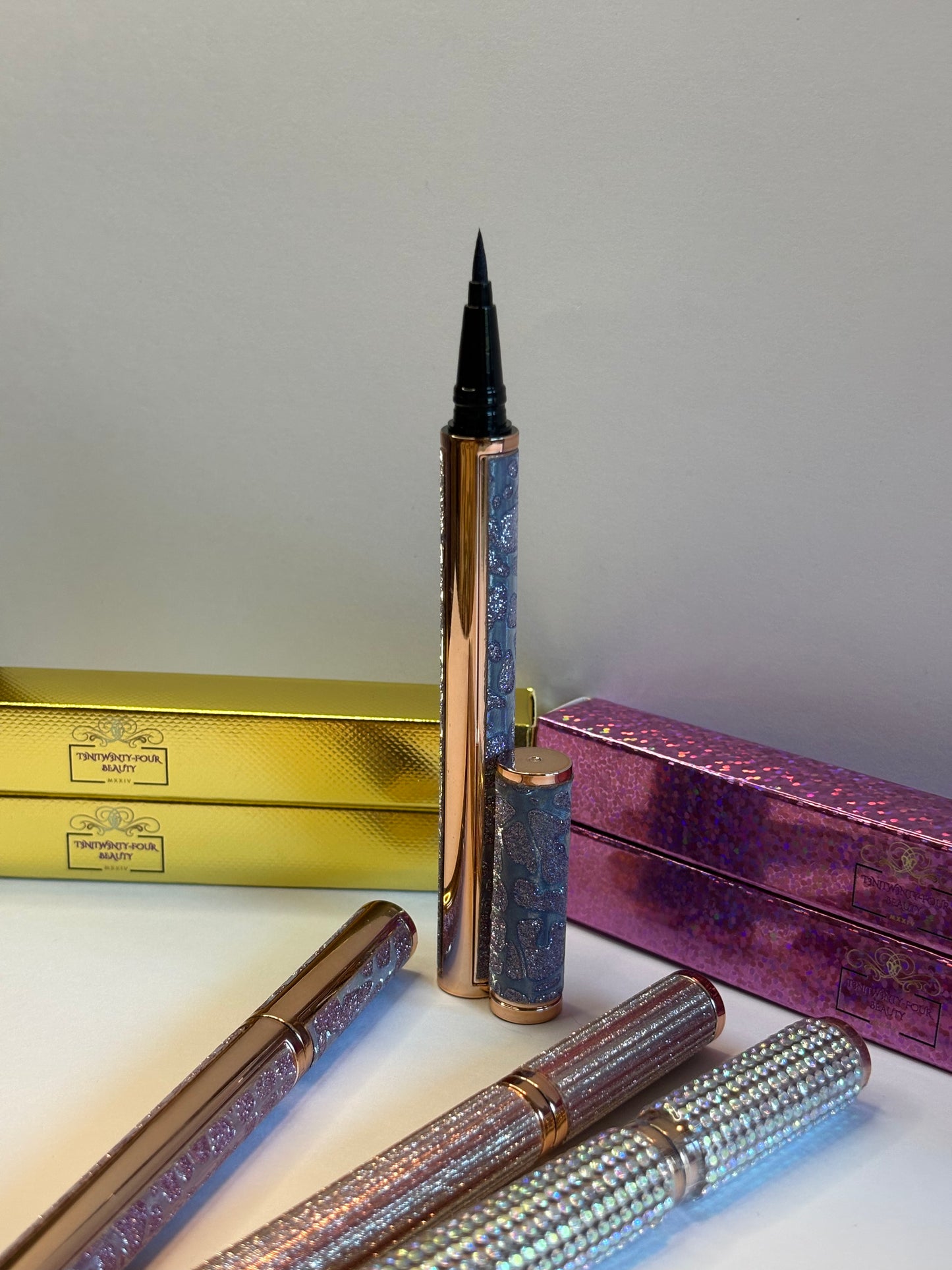 2-N-1 Adhesive Liner Pen